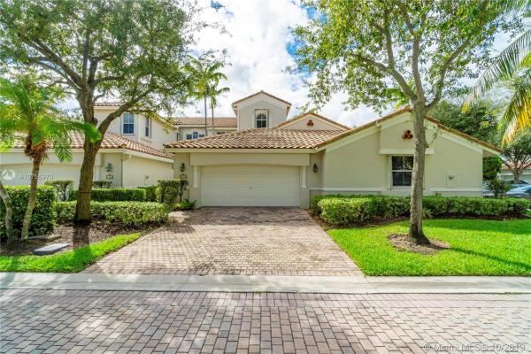 Harborview, 1364 Harbor Vw W, Hollywood, Florida 33019, image 2