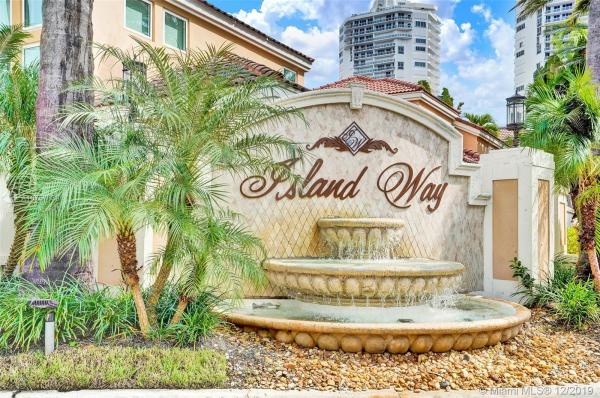 Island Way, 3764 NE 208th Ter, Aventura, Florida 33180, image 2