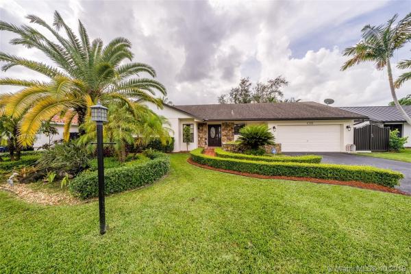 Glen Cove, 11620 SW 97th St, Kendall, Florida 33176, image 2