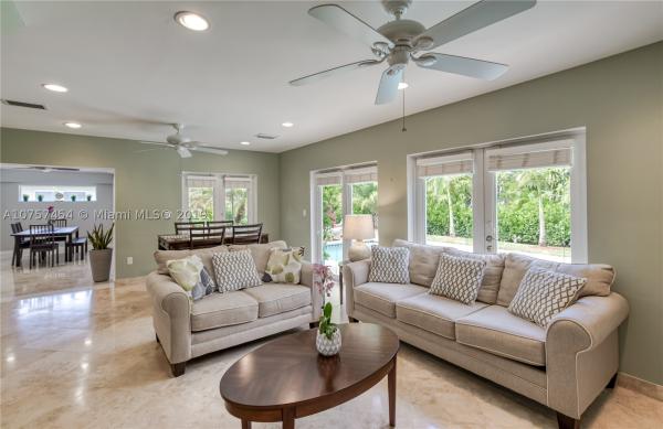 507 Sevilla Ave, Coral Gables, Florida 33134, image 2