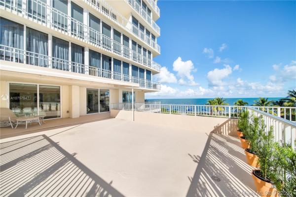 Mar Azul, 600 Grapetree Dr #3AS, Key Biscayne, Florida 33149, image 2