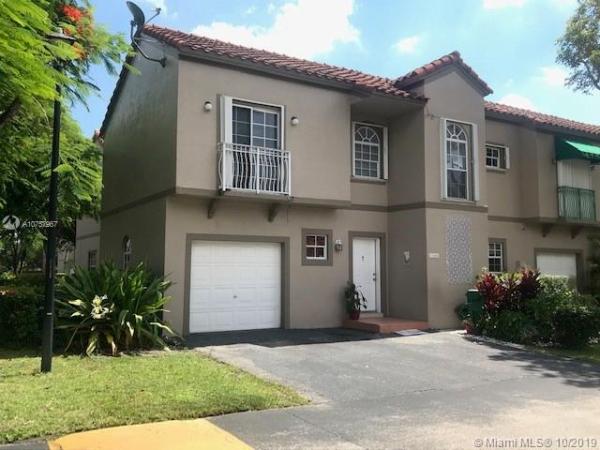 Adagio, 11445 SW 148th Path #11445, The Hammocks, Florida 33196, image 2