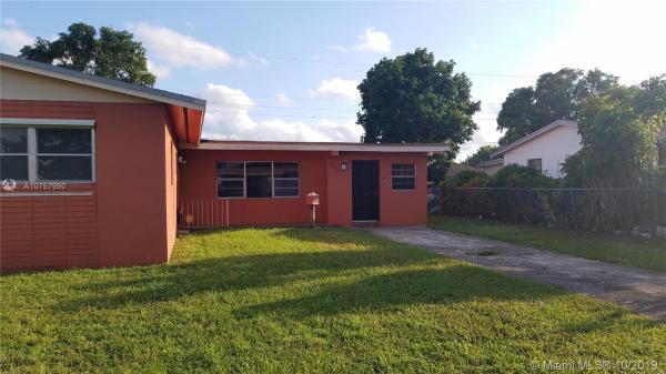 Scott Lake Manor, 1500 NW 175th St, Miami Gardens, Florida 33169, image 2