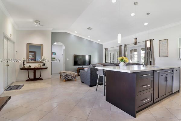 Oak South Estates, 21444 SW 128th Pl, South Miami Heights, Florida 33177, image 3