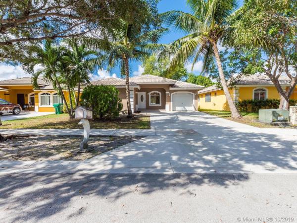 Lake Lucerne, 20542 NW 18th Ave, Miami Gardens, Florida 33056, image 2