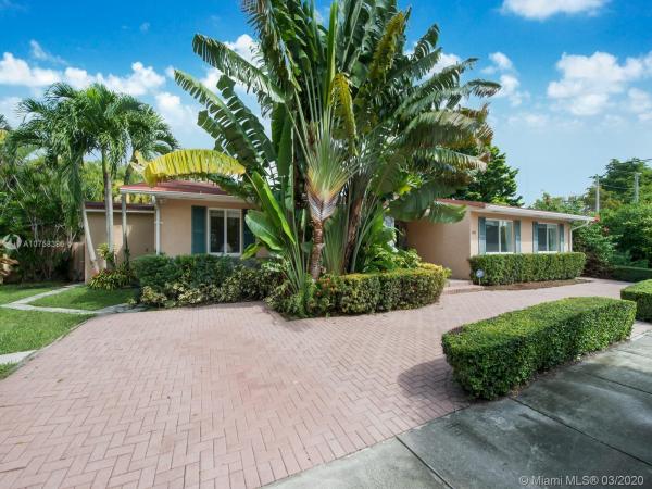 Chateau Manor, 6701 SW 49th Ter, Glenvar Heights, Florida 33155, image 2