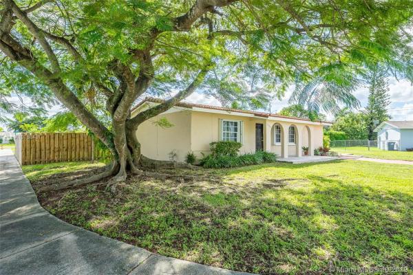 Sunset West, 13440 SW 71st St, Kendale Lakes, Florida 33183, image 2