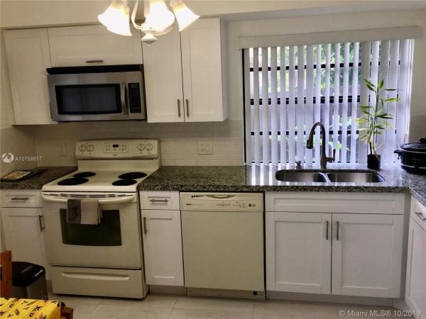 Village Homes In The Crossings, 13225 SW 111th Ter #33-1, The Crossings, Florida 33186, image 2