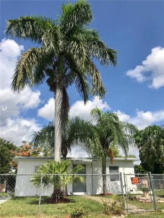 Leisure City Residential, 14975 Garfield Dr, Leisure City, Florida 33033, image 2