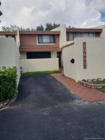 Sunset Kendall Villas, 10661 SW 79th Ter, Kendall, Florida 33173, image 2
