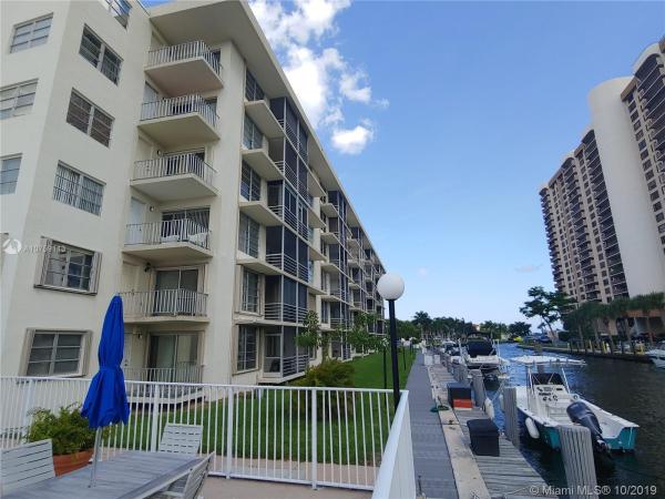 1750 NE 115th St #106, Unincorporated Dade County, Florida 33181, image 2