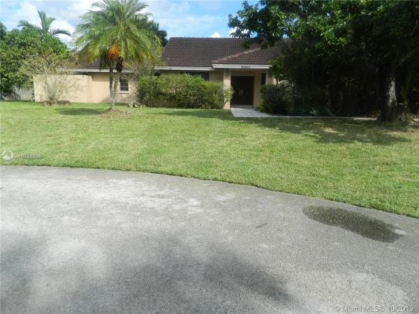 19503 SW 136th Ave, Unincorporated Dade County, Florida 33177, image 2