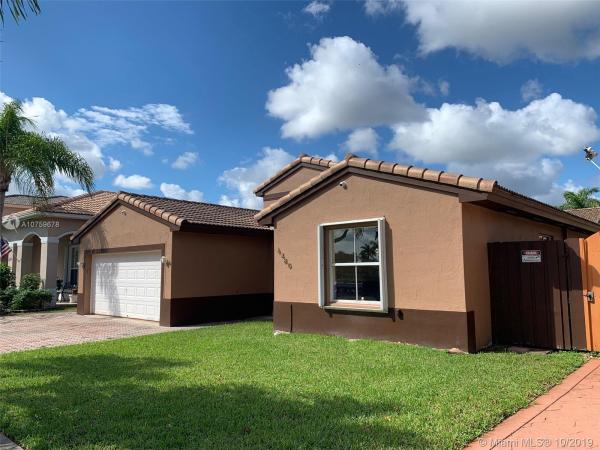 6480 SW 159th Pl, Kendale Lakes, Florida 33193, image 2