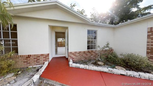 Westbrooke At Avalon, 8251 NW 192nd Ter, Hialeah, Florida 33015, image 2
