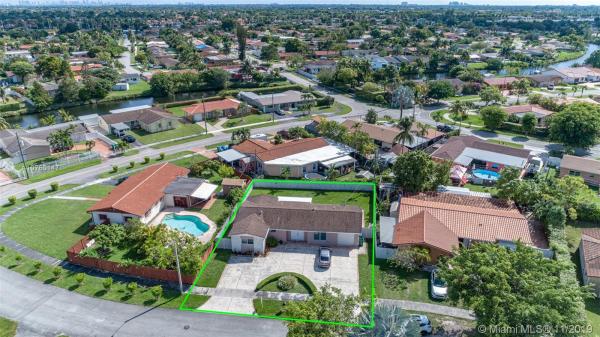 Southern Estates, 12010 SW 29th Ter, Tamiami, Florida 33175, image 2