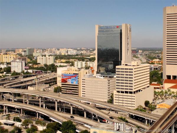 The Ivy At Riverfront, 90 SW 3rd St #2706, Miami, Florida 33130, image 2