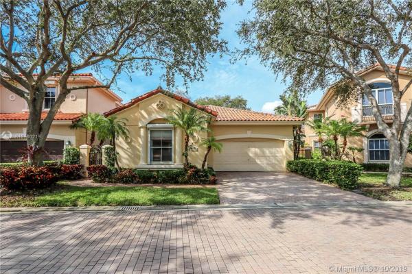 Edgewater, 1438 Mariner Way, Hollywood, Florida 33019, image 2