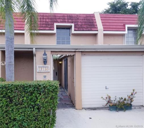 Fairway Townhouses, 19156 Bobolink Dr #19156, Country Club, Florida 33015, image 2