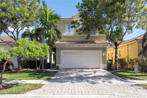 Portofino Palms, 1153 NE 40th Rd, Homestead, Florida 33033, image 2