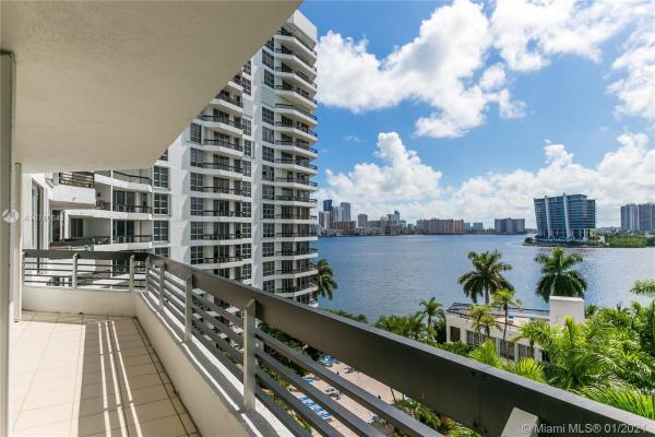 Mystic Pointe Tower 300, 3600 Mystic Pointe Dr #706, Aventura, Florida 33180, image 2