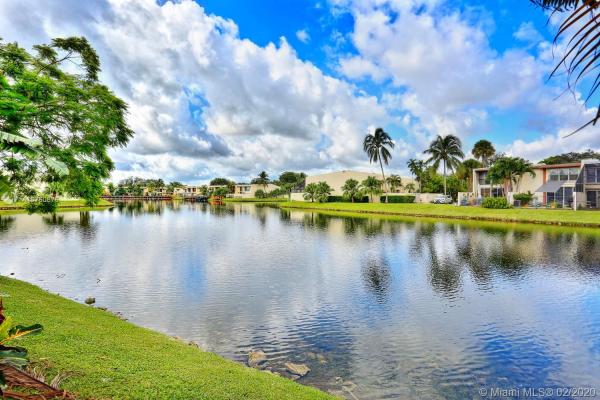 Sunset Park Lake Villas, 7680 SW 103rd Pl, Kendall, Florida 33173, image 2