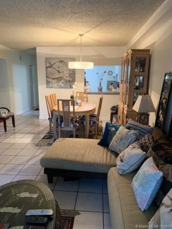 Villas At Cutler Bay, 9760 SW 184th St #2A, Cutler Bay, Florida 33157, image 2