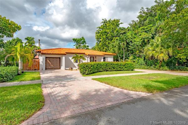 Cinema Park Country Club Estates, 430 Cardinal St, Miami Springs, Florida 33166, image 2