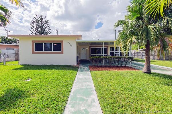 Leisure City Residential, 29420 SW 147th Ave, Leisure City, Florida 33033, image 2