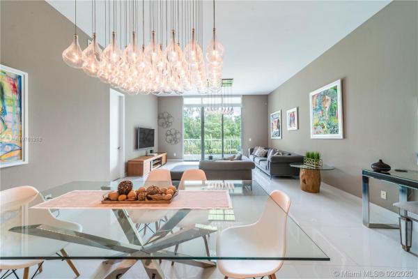 One Fifty One At Biscayne, 14951 Royal Oaks Ln #102, North Miami, Florida 33181, image 2