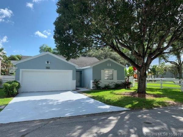 Stoneybrook At Country Walk, 14463 SW 138th Ct, Country Walk, Florida 33186, image 2