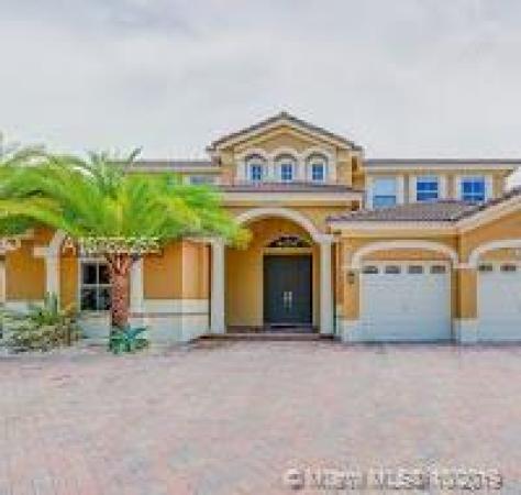 Kendall Breeze, 12161 SW 122nd Path, Three Lakes, Florida 33186, image 2