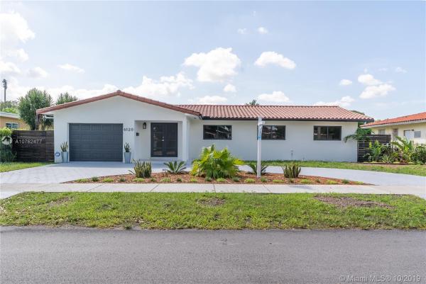 Darlington Manor, 6120 SW 94th Pl, Sunset, Florida 33173, image 2