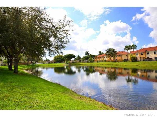 Miller Villas, 6490 SW 130th Ave #1607, Kendale Lakes, Florida 33183, image 2