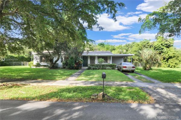 Kendall Estates, 11320 SW 108th Ave, Kendall, Florida 33176, image 2