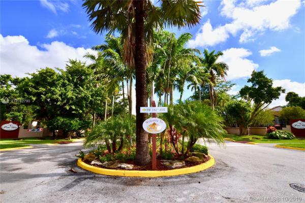 Parc Vista, 9544 SW 140th Ct, Kendall, Florida 33186, image 2
