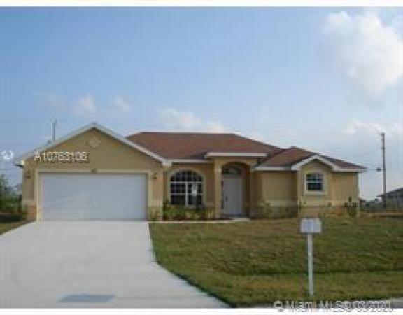 425 SW Ridgecrest Dr, Florida 34953, image 2