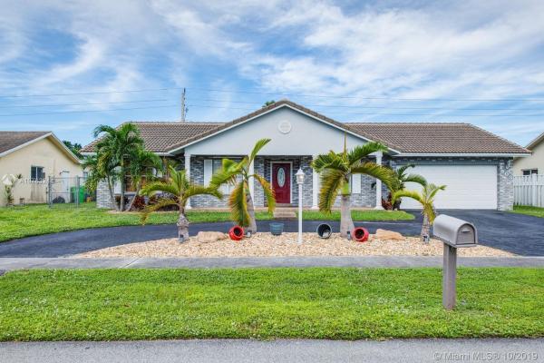 New Orleans Estates, 903 NW 135th Way, Sunrise, Florida 33325, image 2