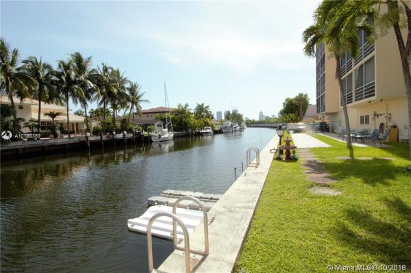 Bayswater Court, 2935 NE 163 St #5Q, North Miami Beach, Florida 33160, image 2