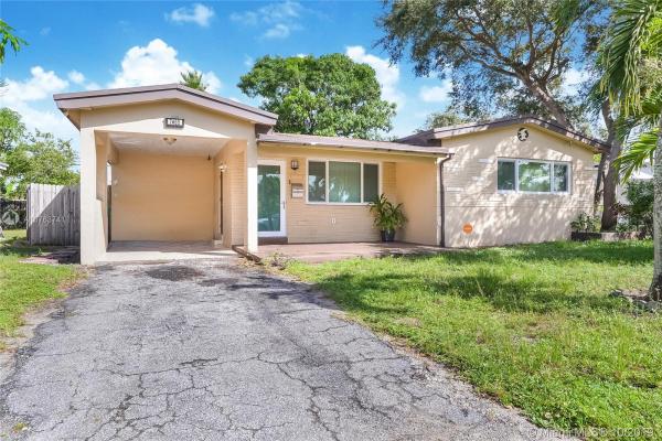 Miramar Tropical, 7655 Miramar Pkwy, Miramar, Florida 33023, image 2