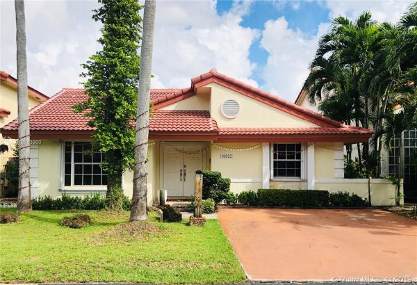 Angelica Gardens At Lakes Of Avalon, 18825 NW 82nd Ct, Hialeah, Florida 33015, image 2