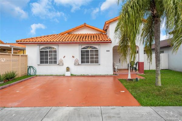 Villa Sevilla, 14953 SW 38th Ter, University Park, Florida 33185, image 2