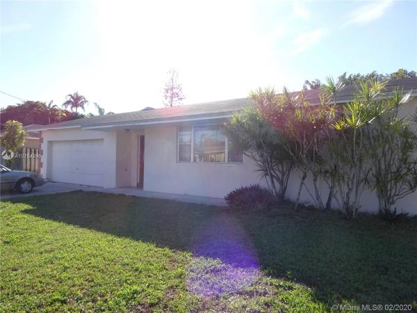 Melaleuca Isles, 145 SW 126th Ave, Plantation, Florida 33325, image 2