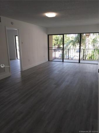 Holiday Park, 5773 Washington St #J-22, Hollywood, Florida 33023, image 2