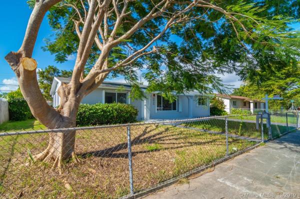 Westwood Estates, 5830 SW 108th Pl, Sunset, Florida 33173, image 2