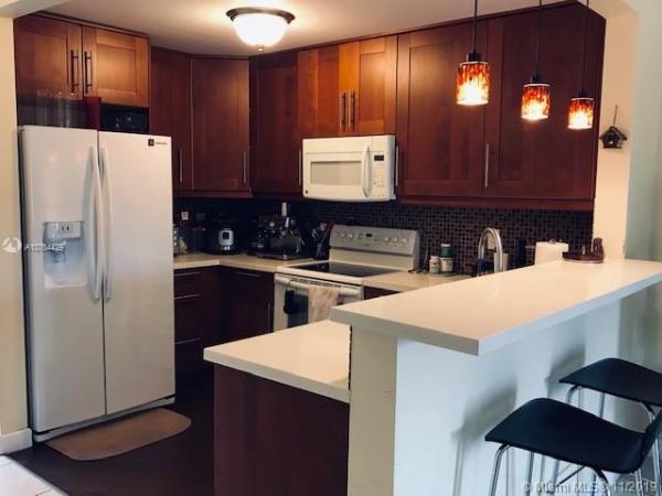 Springs Towers, 685 Miller Dr #202E, Miami Springs, Florida 33166, image 2