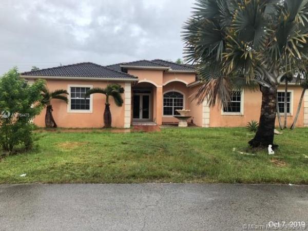 12761 SW 216th Ter, Goulds, Florida 33170, image 2