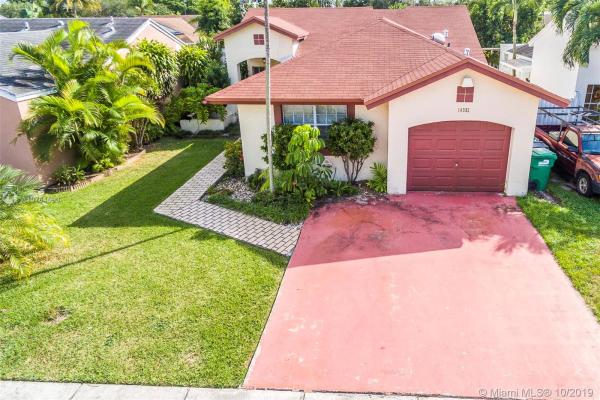Kendale Best, 14332 SW 103rd St, The Hammocks, Florida 33186, image 2