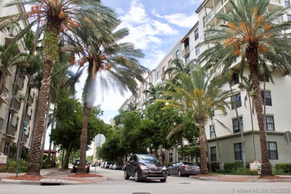 Regent Park At Young Circle, 1919 Van Buren St #508A, Hollywood, Florida 33020, image 2