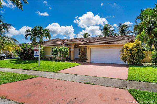 Limewood Grove, 14440 SW 166th Ter, Richmond West, Florida 33177, image 2