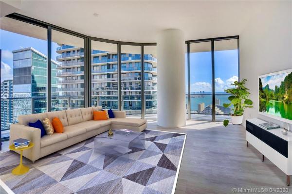 Brickell Heights East, 45 SW 9th St #LPH4501, Miami, Florida 33130, image 2